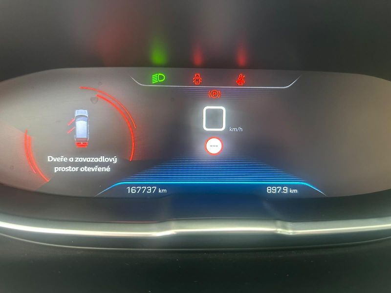 Peugeot 3008 (2021) 1.2PURETECH, 96KW, TEMP. - fotka 12 z 29