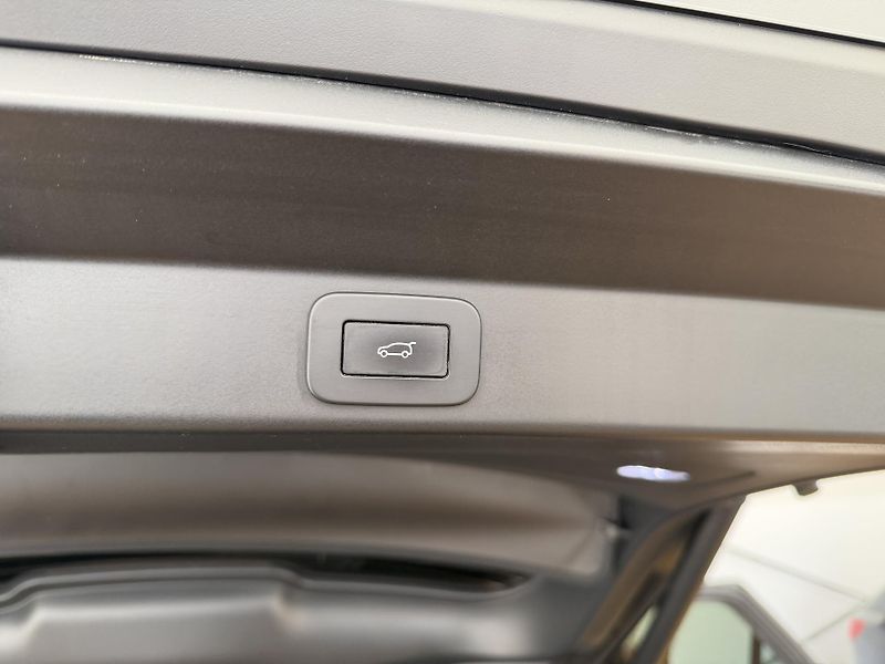 Land Rover Range Rover Sport 3.0d*350ps*DPH*Autobiography* - fotka 15 z 44