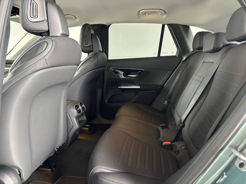 Mercedes-Benz GLC (2026) 220 d 4MATIC - fotka 3 z 6