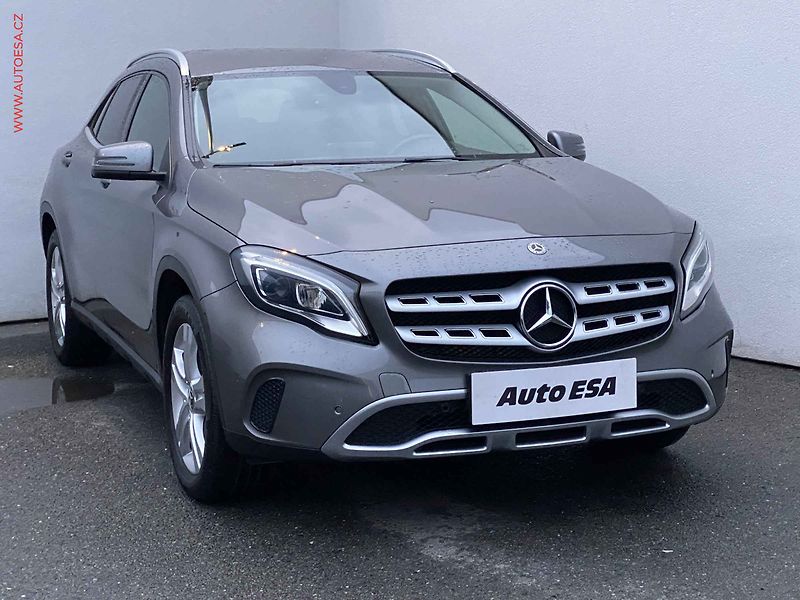 Mercedes-Benz GLA (2018) 2.2 CDi 4Matic, AT, LED - fotografie inzerátu
