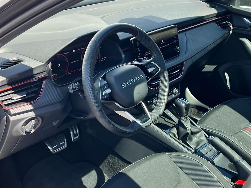 Škoda Kamiq 1,0 TSi 85kW 7DSG MONTE CARLO - fotka 10 z 26