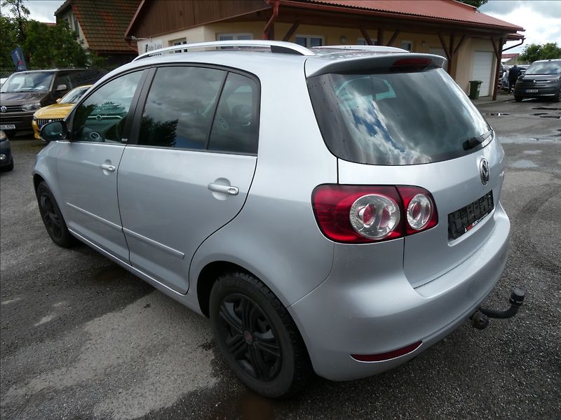 Volkswagen Golf Plus 1,2 TSi 77kW,STYLE,po servise - fotka 7 z 39
