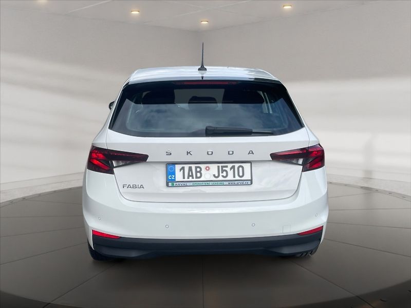Škoda Fabia 1,0 TSI 81 Style AT - fotka 5 z 11