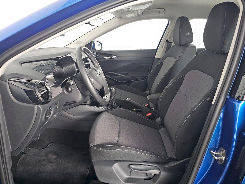 Škoda Fabia (2025) 1.0MPI 59KW SELECTION - fotka 6 z 32