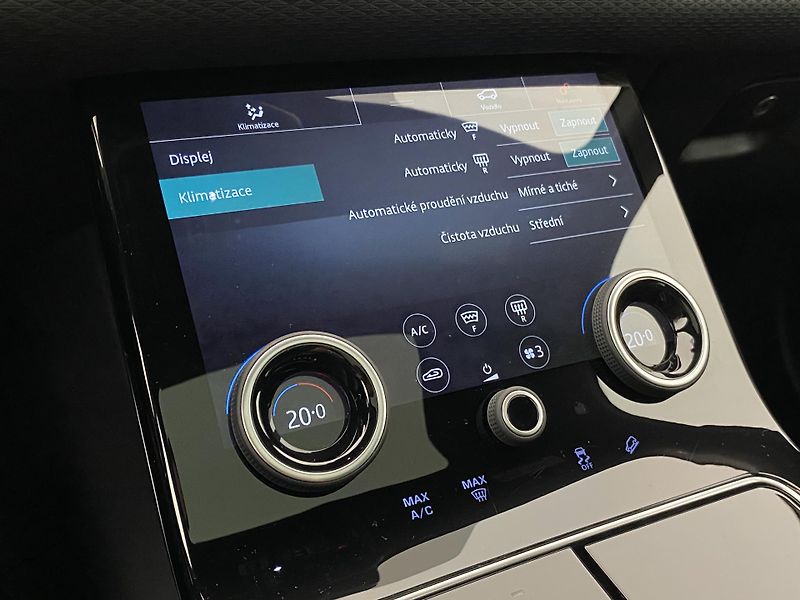 Land Rover Range Rover Velar D300 SE R-DYNAMIC AWD RZERVACE - fotka 40 z 48