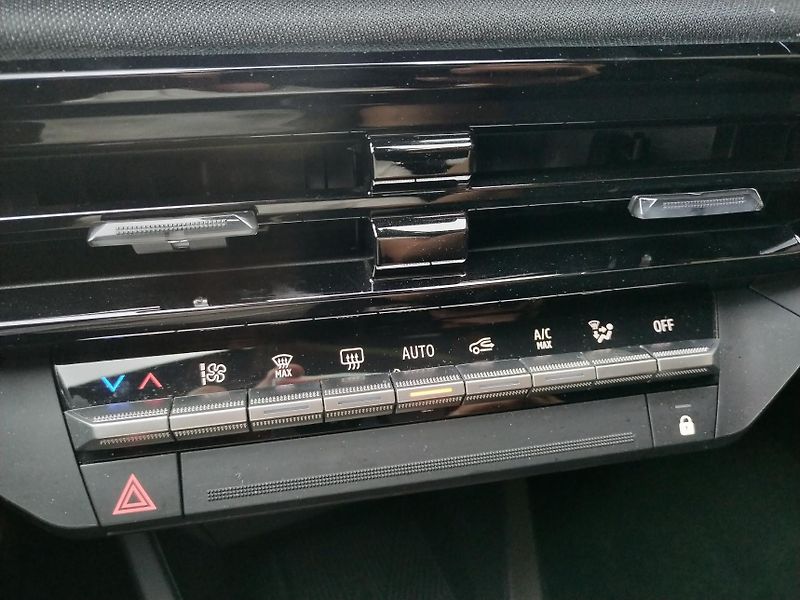 Renault Clio (2026) Techno TCe 115 - fotka 16 z 22