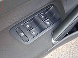 Volkswagen Golf (2020) 2.0 TDi, R-Line, DSG, navi - náhled 11