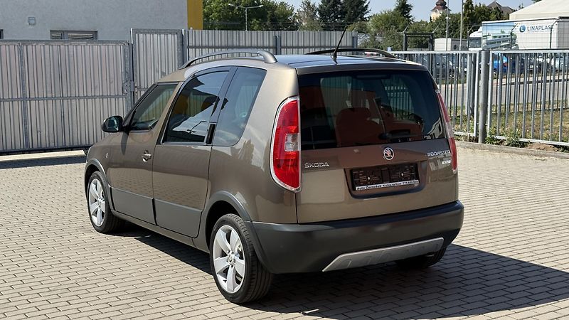 Škoda Roomster 1.2TSi*63kW*SCOUT*STYLE*PĚKNÝ* - fotka 3 z 23