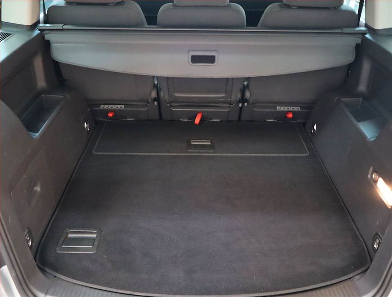 Volkswagen Touran (2007) 2.0 TDI, Tažné, CZ doklady - fotka 14 z 18