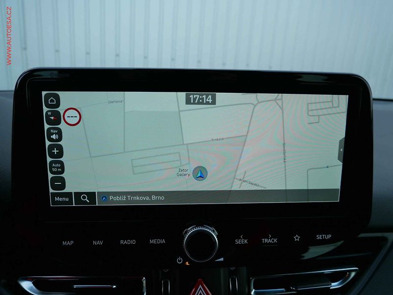 Hyundai i30 (2023) 1.5T-GDi, 1.maj,ČR, AT, LED - fotka 20 z 28