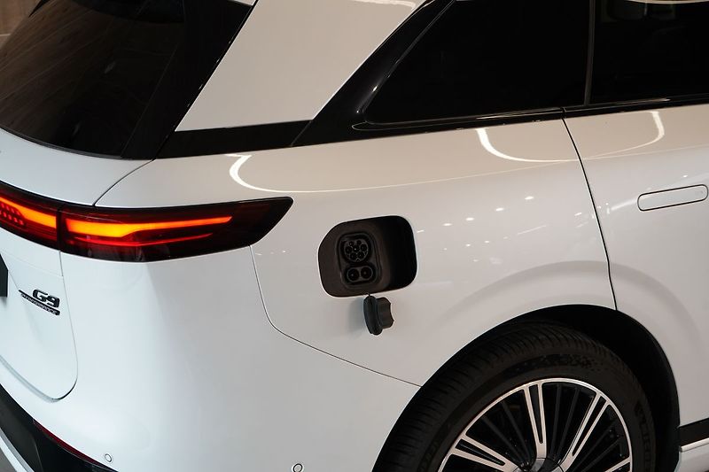Xpeng G9 SUPER CENA / AWD Performance / - fotka 9 z 56