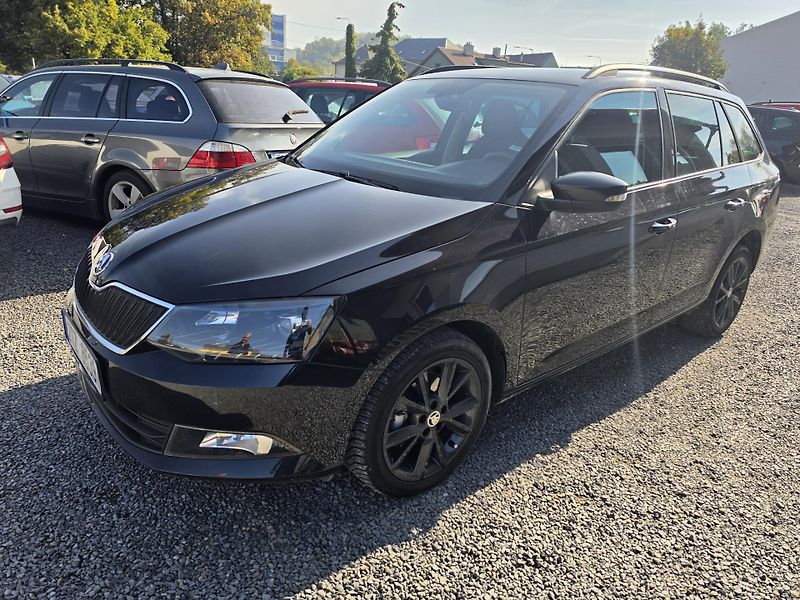 Škoda Fabia 1.2 TSI Vyhřev sedadel Led - fotka 2 z 23