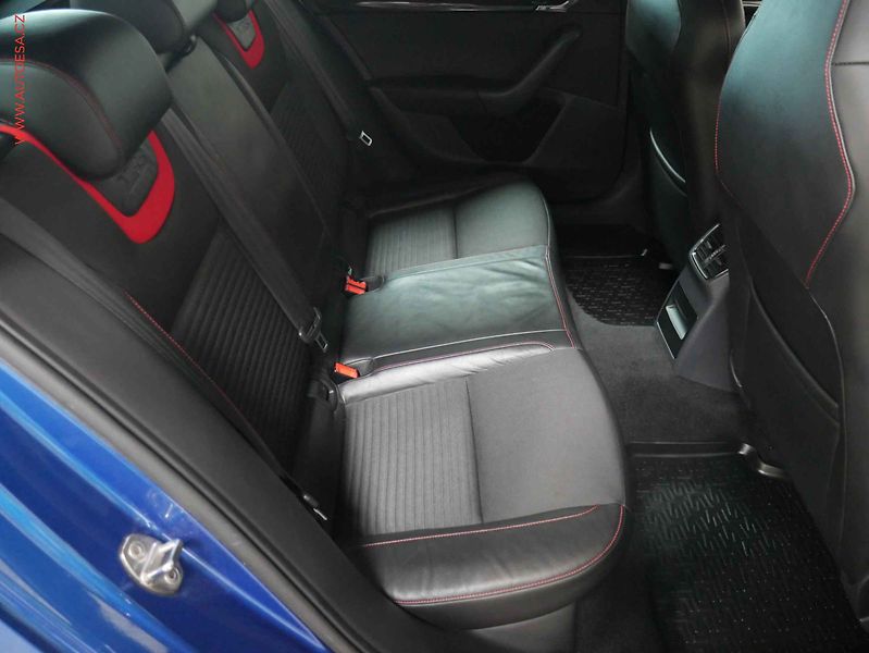 Škoda Octavia (2013) 2.0 TSI, 2.maj,ČR, Navi - fotka 11 z 24