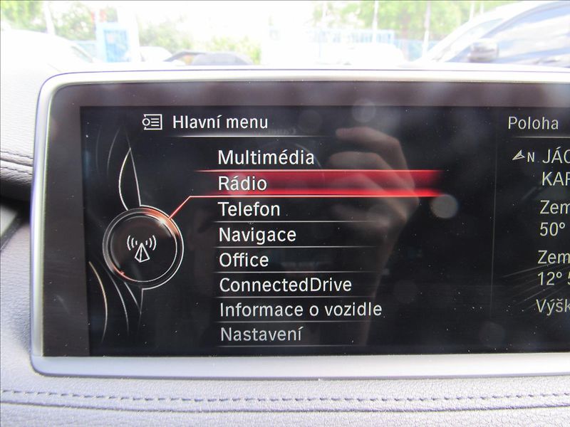 BMW X6 3,0 d xDrive30d 190kW - fotka 16 z 33
