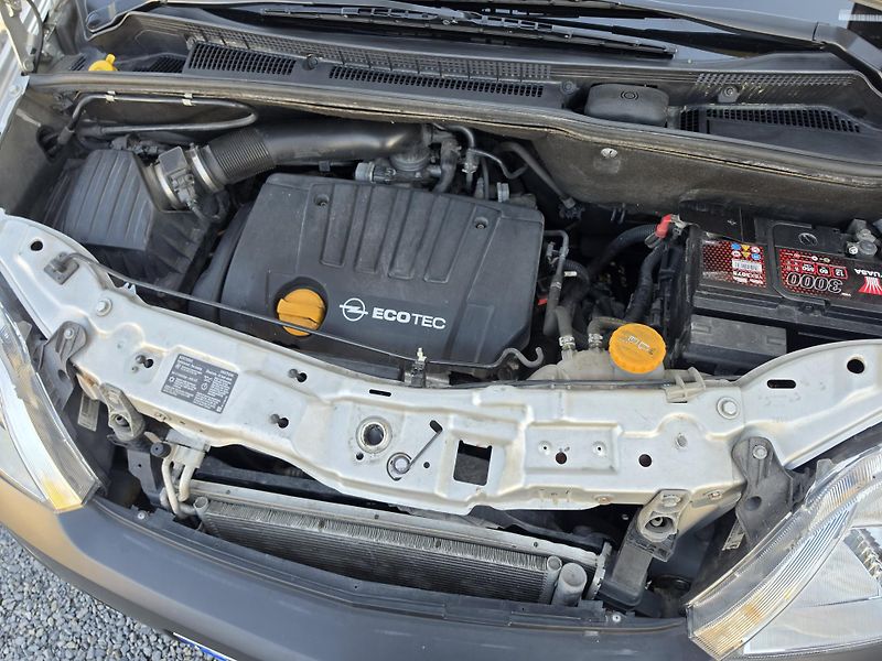 Opel Meriva 1.8 16V Automat Robot - fotka 22 z 25