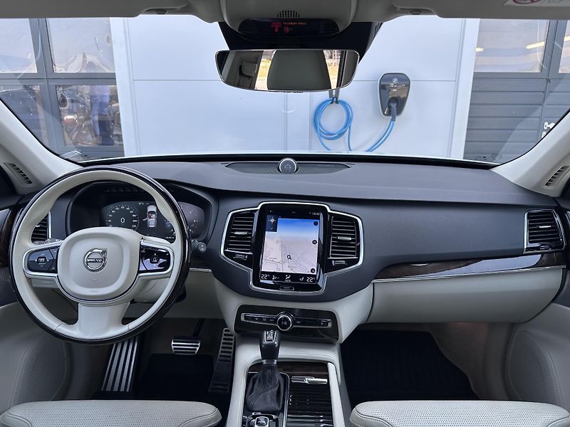 Volvo XC90 D5 AWD Inscription Polestar - fotka 6 z 29