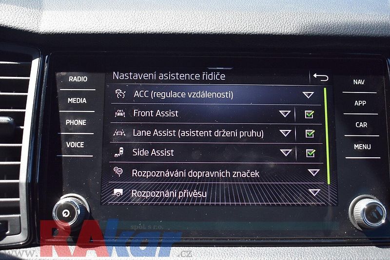 Škoda Kodiaq (2021) Sportline 2,0 TDI 4x4 - fotka 34 z 47