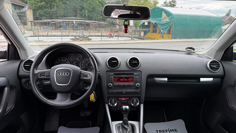 Audi A3 (2010) 1.4TFSi 92kW REZERVOVANO - fotka 19 z 22