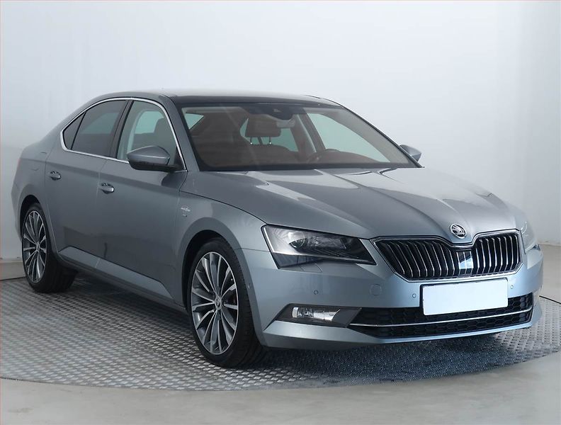 Škoda Superb (2015) Laurin&Klement 2.0 TDI - fotka 1 z 22