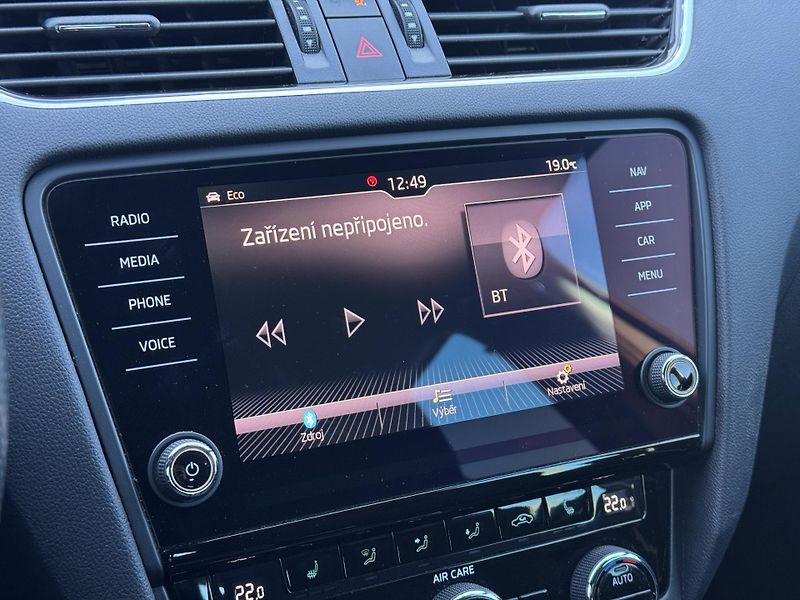 Škoda Octavia (2018) III RS230 2.0TSi MAN, ACC, AFS - fotka 32 z 49