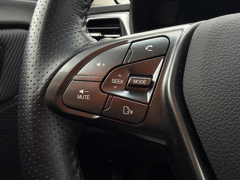 SsangYong Tivoli 1.5 GDI - Turbo 163 LE Style - fotka 19 z 24