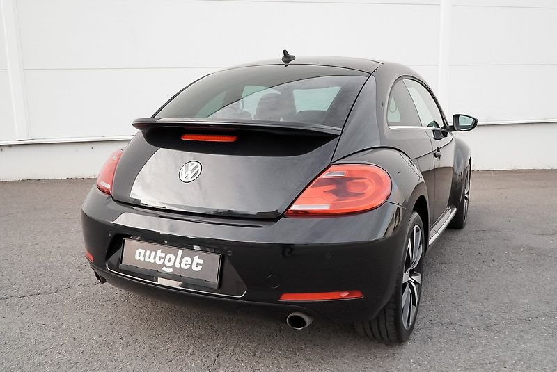 Volkswagen Beetle 2.0 TSi 147kW SPORT FENDER - fotka 10 z 33