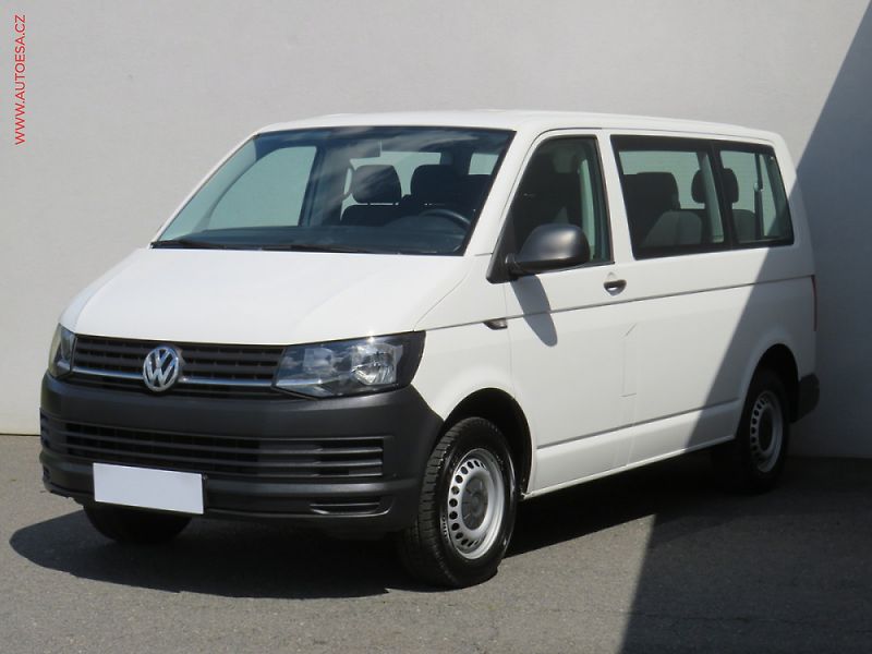 Volkswagen Caravelle (2017) 2.0TDi L2 8míst, DSG, navi - fotka 3 z 3