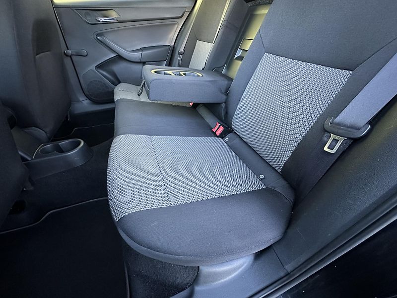 Seat Toledo (2014) 1.2TSI/63kW 2.Maj. * KLIMA  - fotka 23 z 33