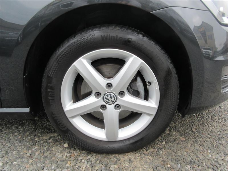 Volkswagen Golf 1,4 TSI 92 kW Edice Allstar - fotka 14 z 16
