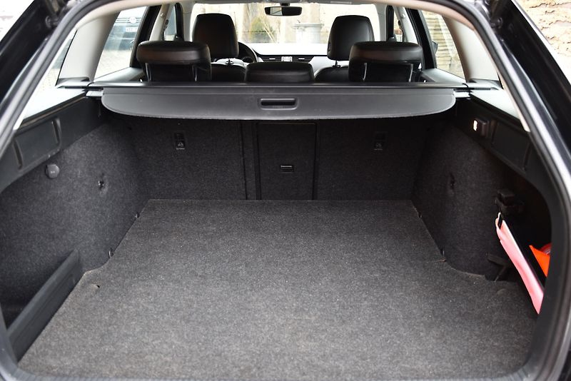 Škoda Octavia 1.4 TSi G-TEC,NAVI,KŮŽE,PDC,TZ - fotka 34 z 37