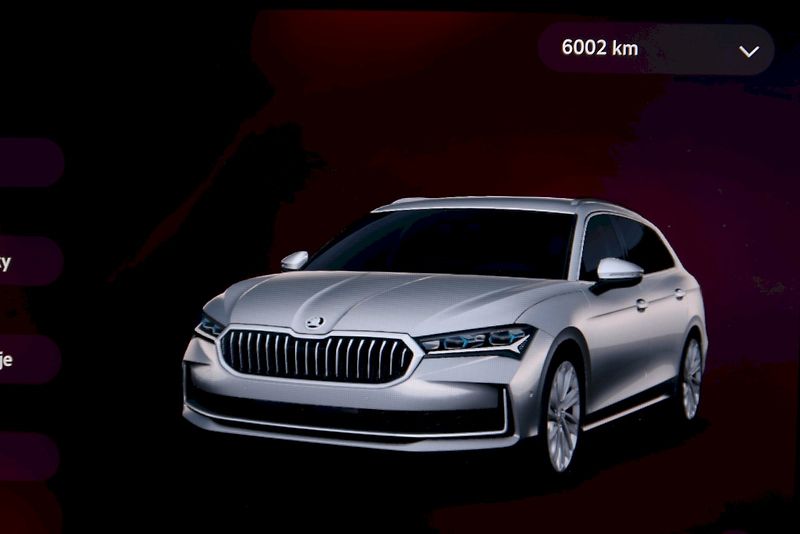 Škoda Superb (2025) Combi SportLine  2,0 TSi/150 k - fotka 21 z 33