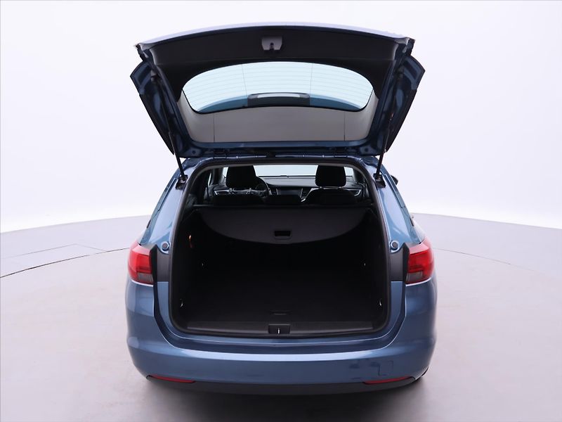 Opel Astra 1,0 T 77kW CZ Klima Serv.Kniha - fotka 9 z 31
