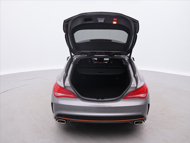 Mercedes-Benz CLA 2,1 220d Aut. 130kW AMG Line - fotka 9 z 26