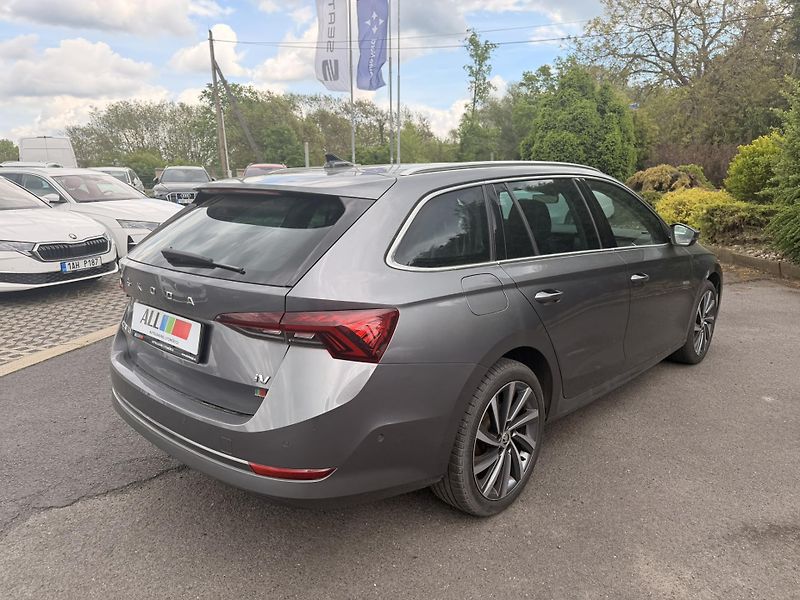 Škoda Octavia 1,4 TSI DSG Phev, Style - fotka 2 z 14