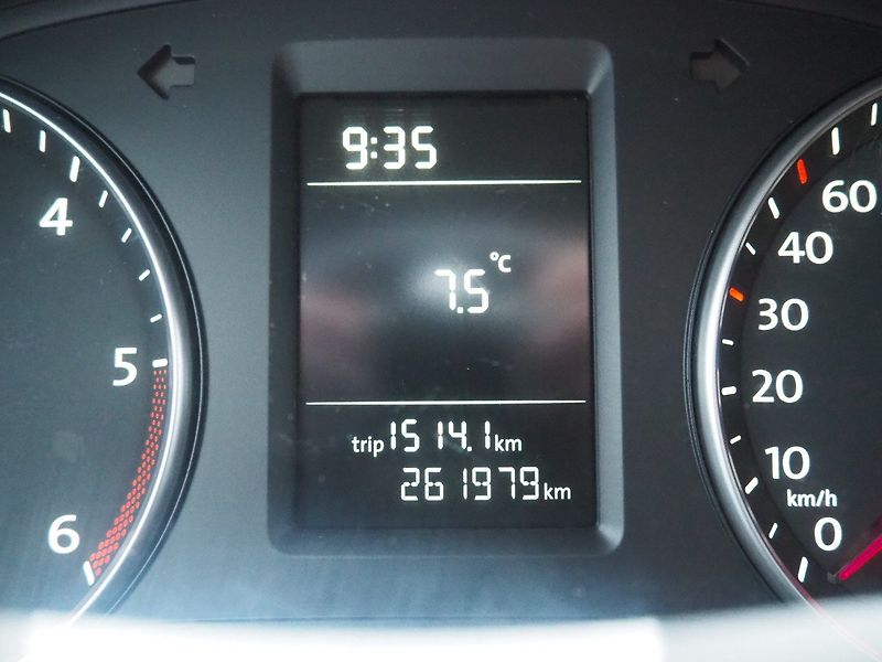 Volkswagen Sharan (2011) 2.0 TDI 103 kW, Tažné - fotka 24 z 33