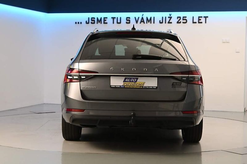 Škoda Superb (2022) 2.0 STYLE LED MATRIX DSG ACC T - fotka 6 z 39