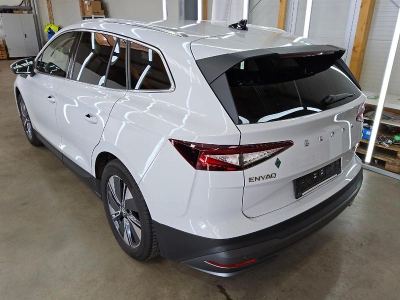 Škoda Enyaq 150kw, iV80 19ALU TZ SOH 98% - fotka 3 z 7