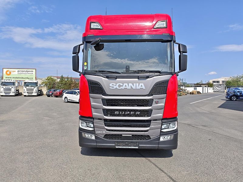 Scania R 460 A4x2LA - fotka 2 z 14