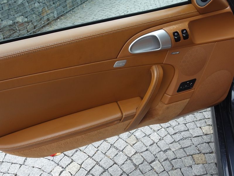 Porsche 911 (2007) TURBO*353KW*MANUÁL*REZERV!!!! - fotka 41 z 50