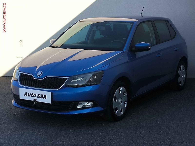 Škoda Fabia (2017) 1.2 TSI, ČR, AC, temp - fotka 3 z 15