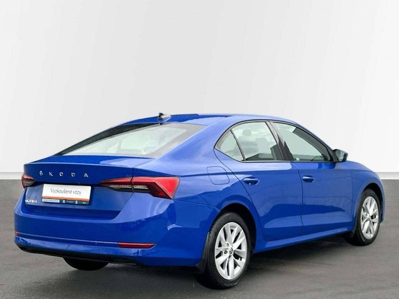 Škoda Octavia (2022) 2.0 TDI Ambition - fotka 2 z 20