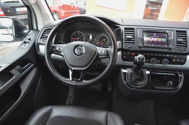 Volkswagen Multivan (2017) TDi 150kW 4x4 DSG Highline ČR - fotka 26 z 48
