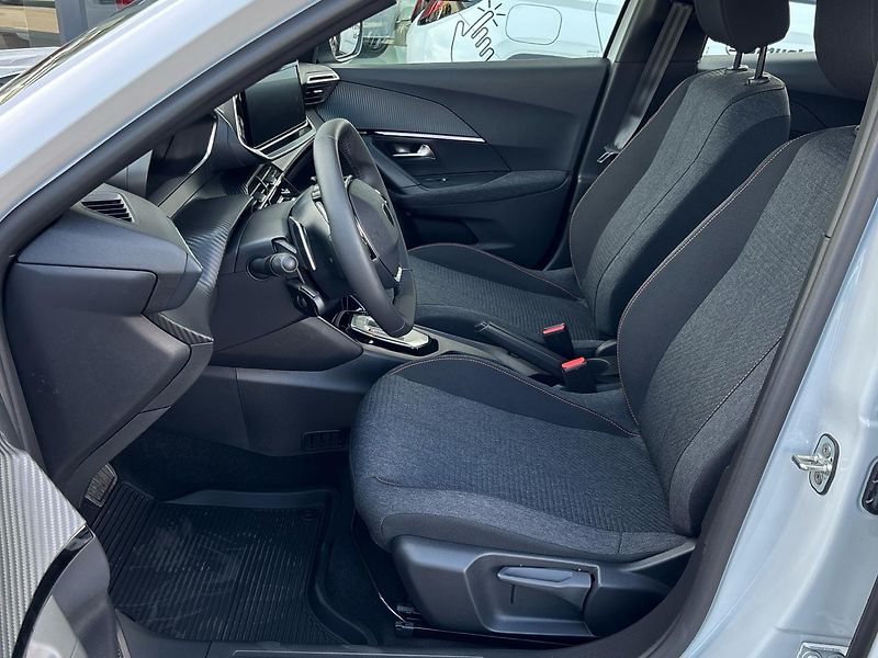 Peugeot 2008 STYLE - fotka 7 z 29
