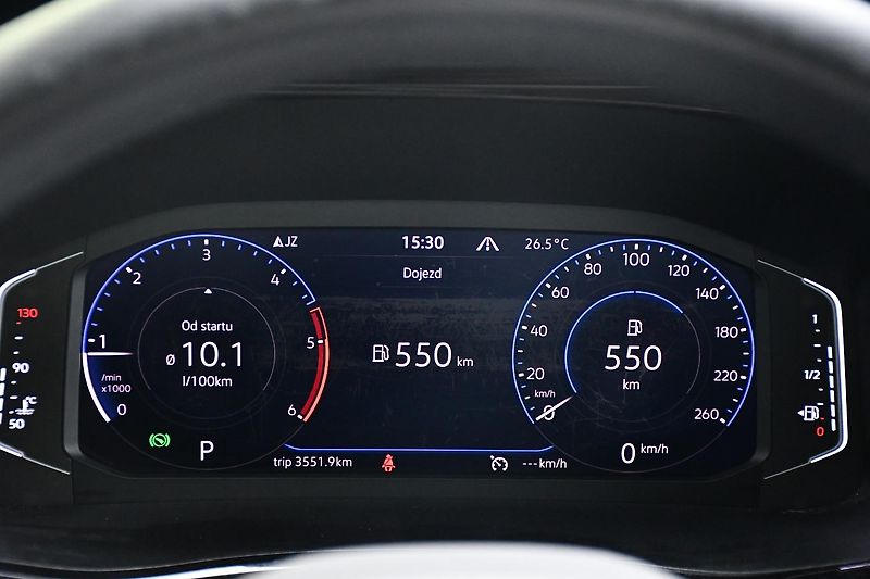 Volkswagen Multivan 2.0TDI BULLI VIRTUA DCC TAŽNÉ  - fotka 26 z 37