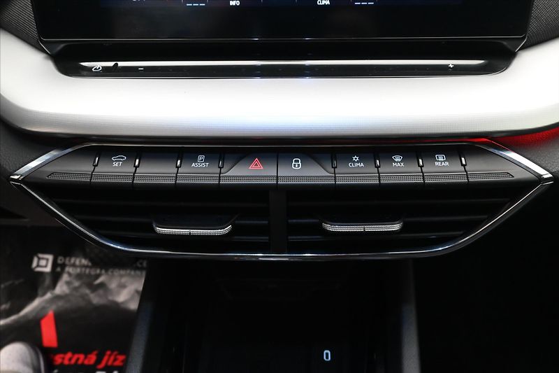 Škoda Octavia 2,0 TDI 110kW DSG Style Záruka - fotka 21 z 30