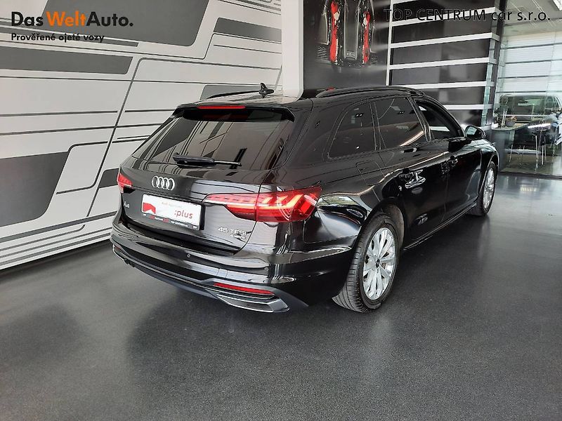 Audi A4 (2022) Avant 45 TFSI quattro (195kW/2 - fotka 2 z 26