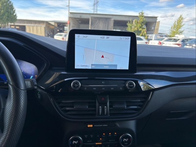Ford Kuga 1,5 EB 110 ST-Line - fotka 10 z 11