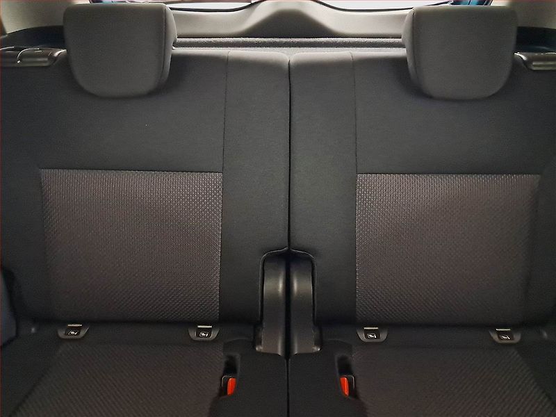 Suzuki Ignis (2017) 1.2, Serv.kniha, Park. senzory - fotka 10 z 17