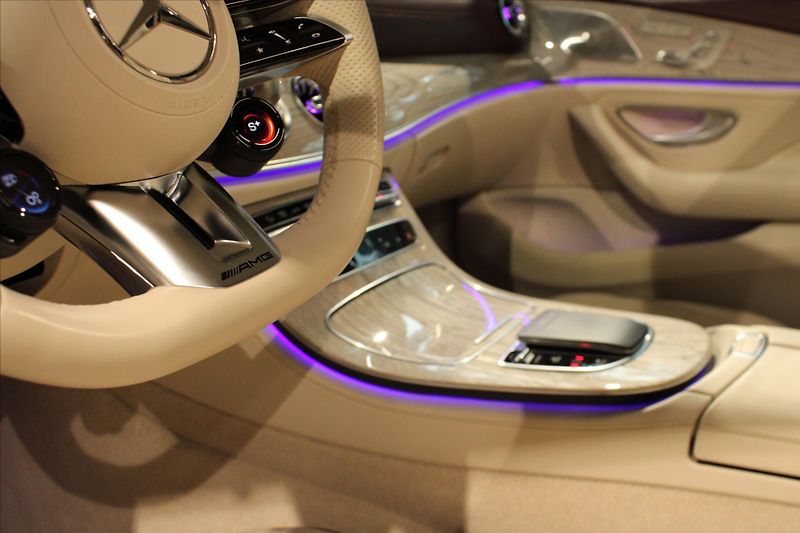 Mercedes-Benz CLS 53 AMG 4MATIC+ AMGDriver/DIS+/ - fotka 14 z 37