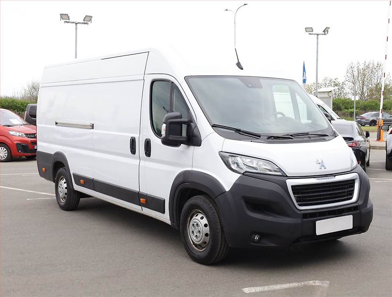 Peugeot Boxer (2021) 2.2 BlueHDi, Maxi, 14m3, 1.0t - fotografie inzerátu